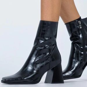 NWOT Princess Polly Michelle Boot Black